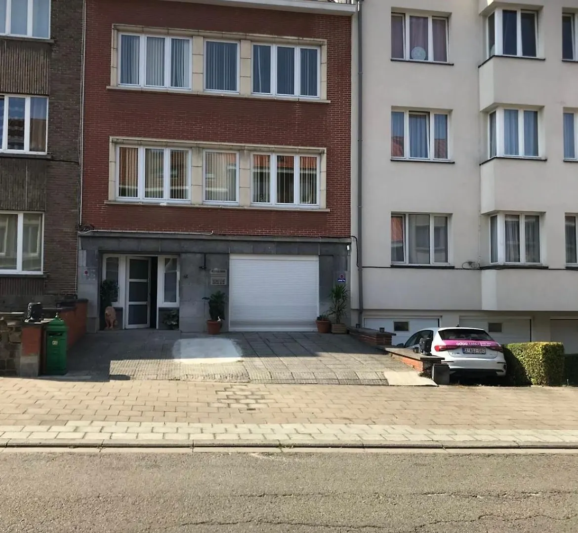 Friend House Bed & Breakfast Brussels